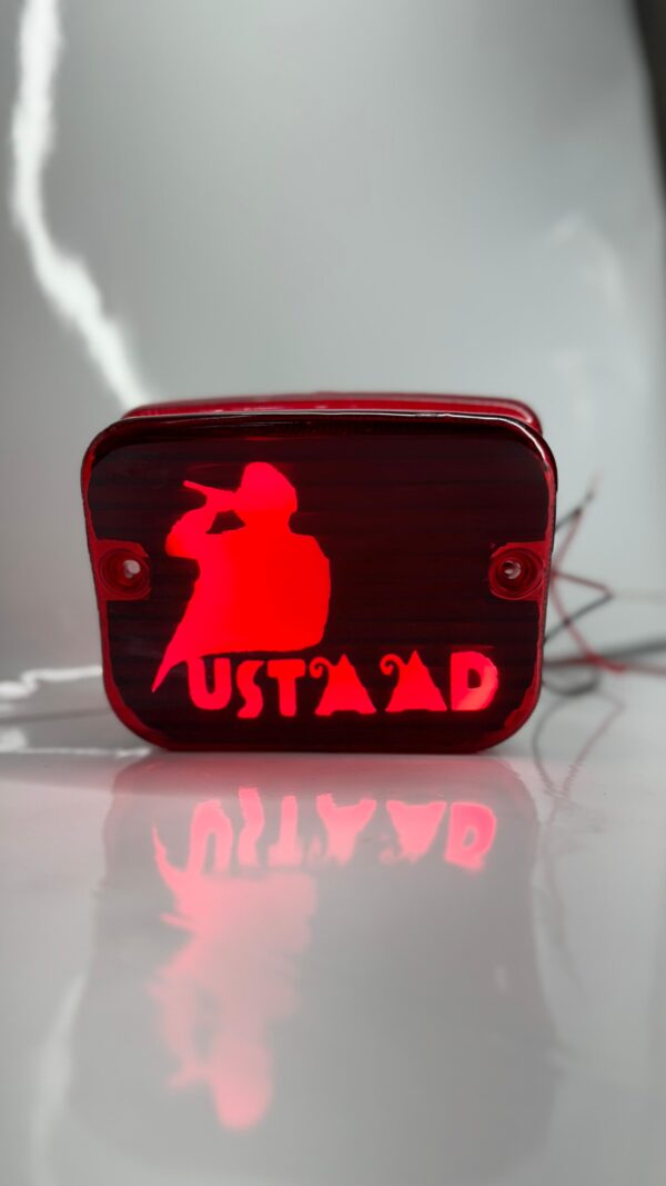 Ustaad backlight Splendor red colour